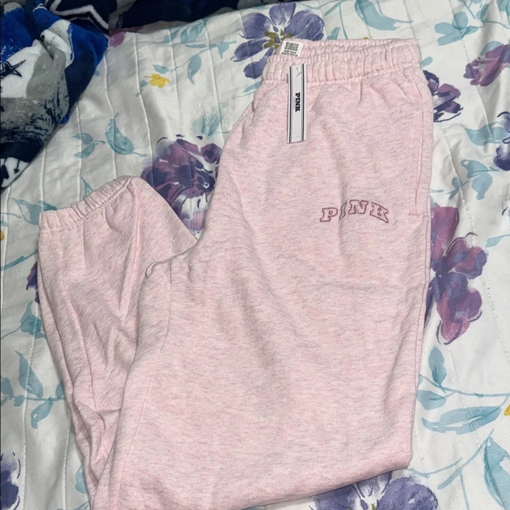 PINK Victoria's Secret Light Pink Girls' Jogger Sweatpants - Picture 5 of 5